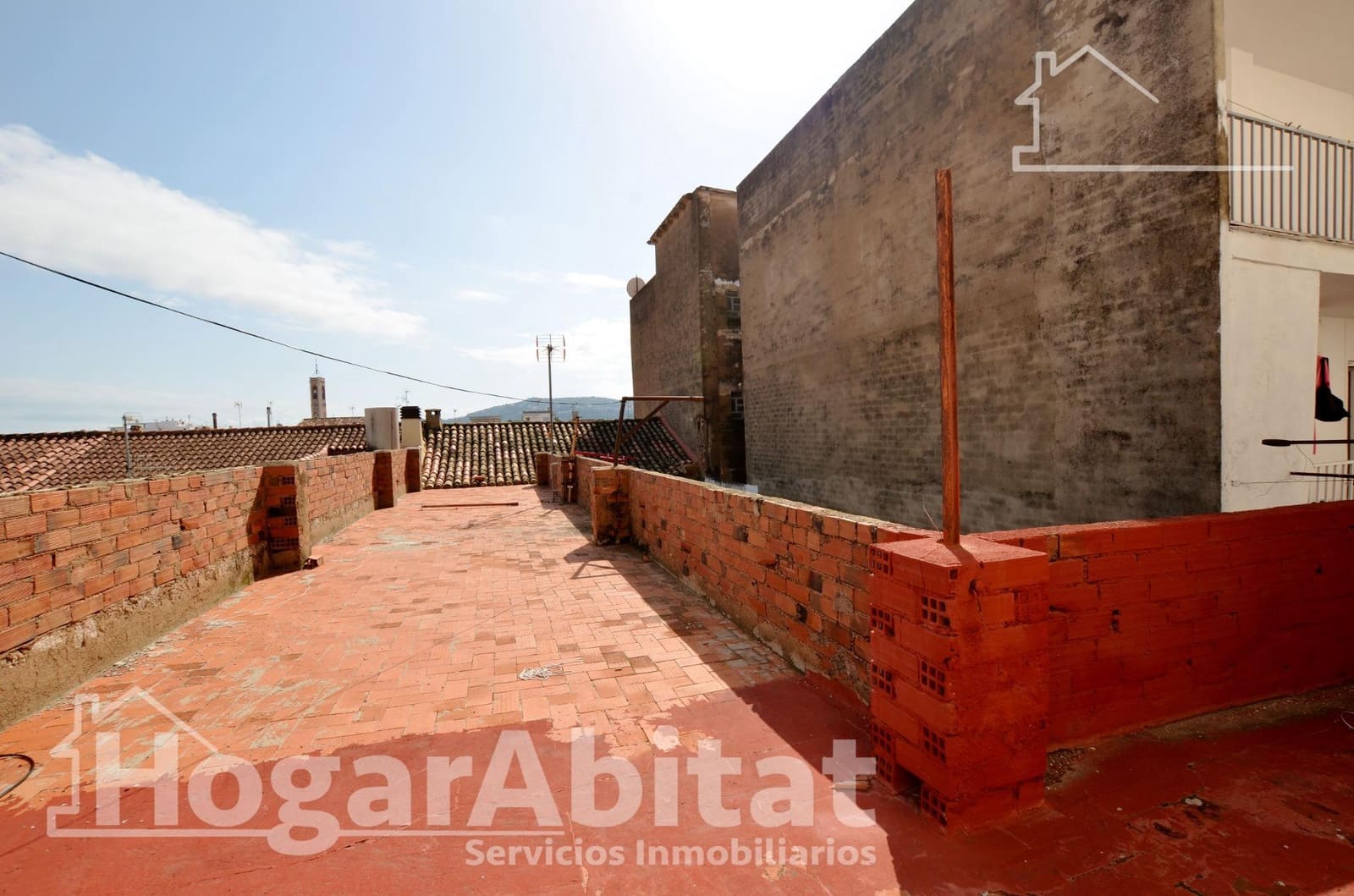 5 bedroom Townhouse for sale in Bellreguard with garage - € 445,000 (Ref: 9414337)