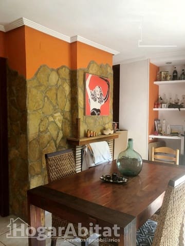 3 bedroom Flat for sale in Castelló de la Plana with garage - € 200,000 (Ref: 9415989)