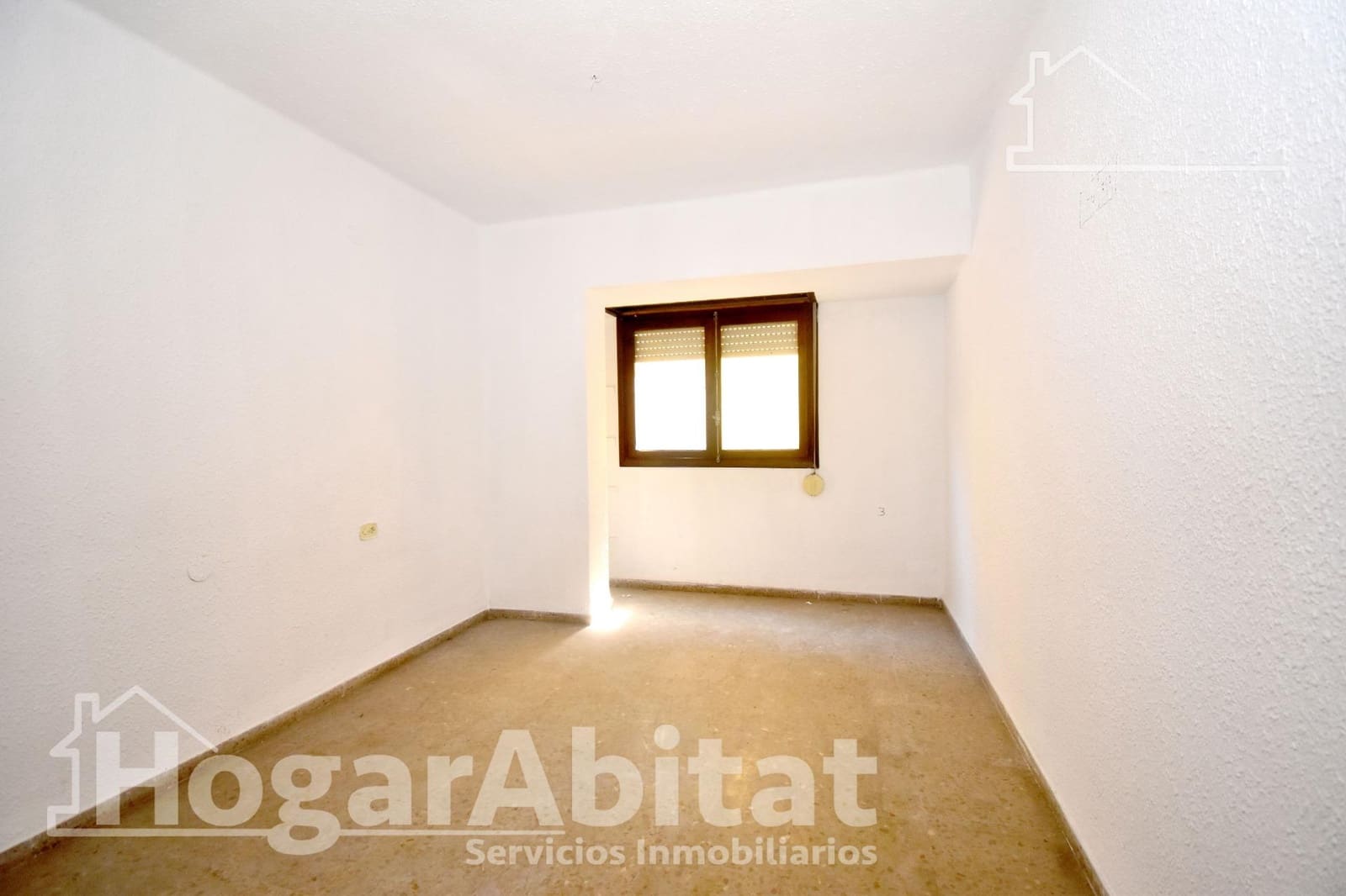 4 bedroom Flat for sale in Vila-real - € 159,900 (Ref: 9415997)