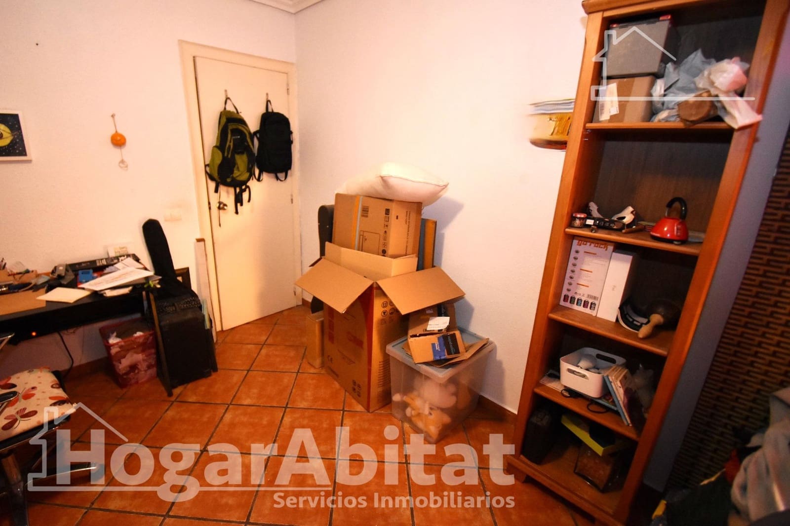 4 bedroom Flat for sale in Vila-real with garage - € 180,000 (Ref: 9416000)