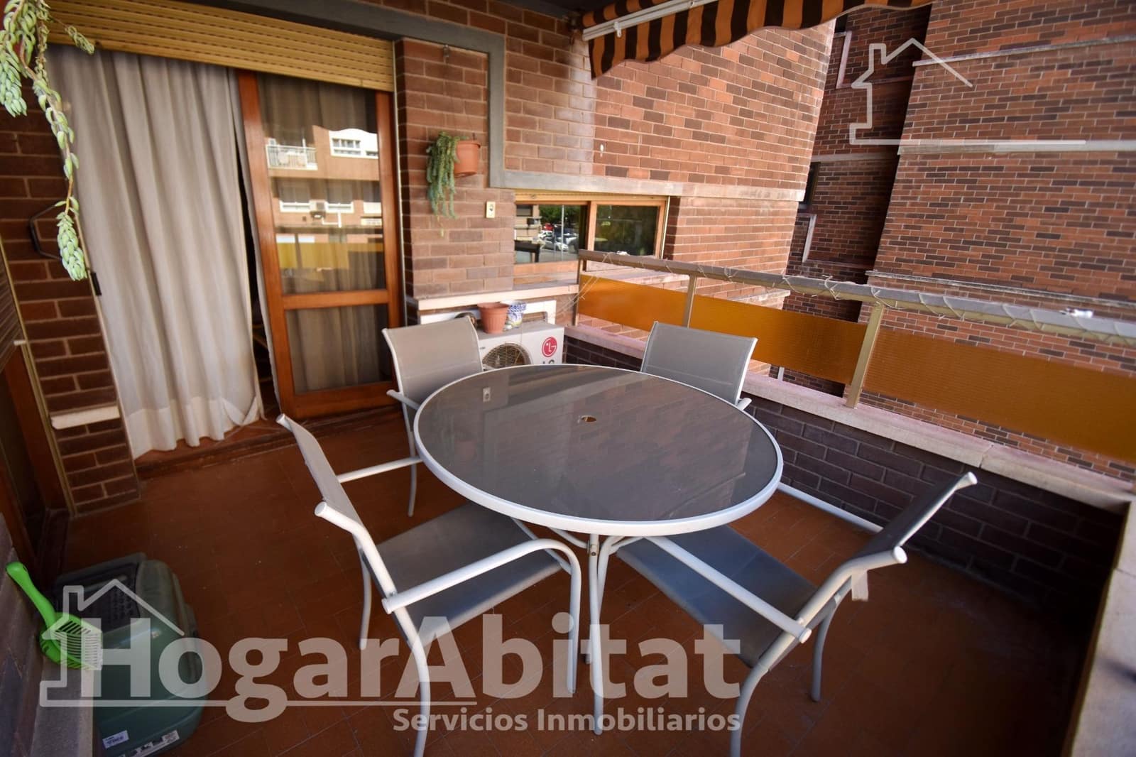 4 bedroom Flat for sale in Vila-real with garage - € 180,000 (Ref: 9416000)