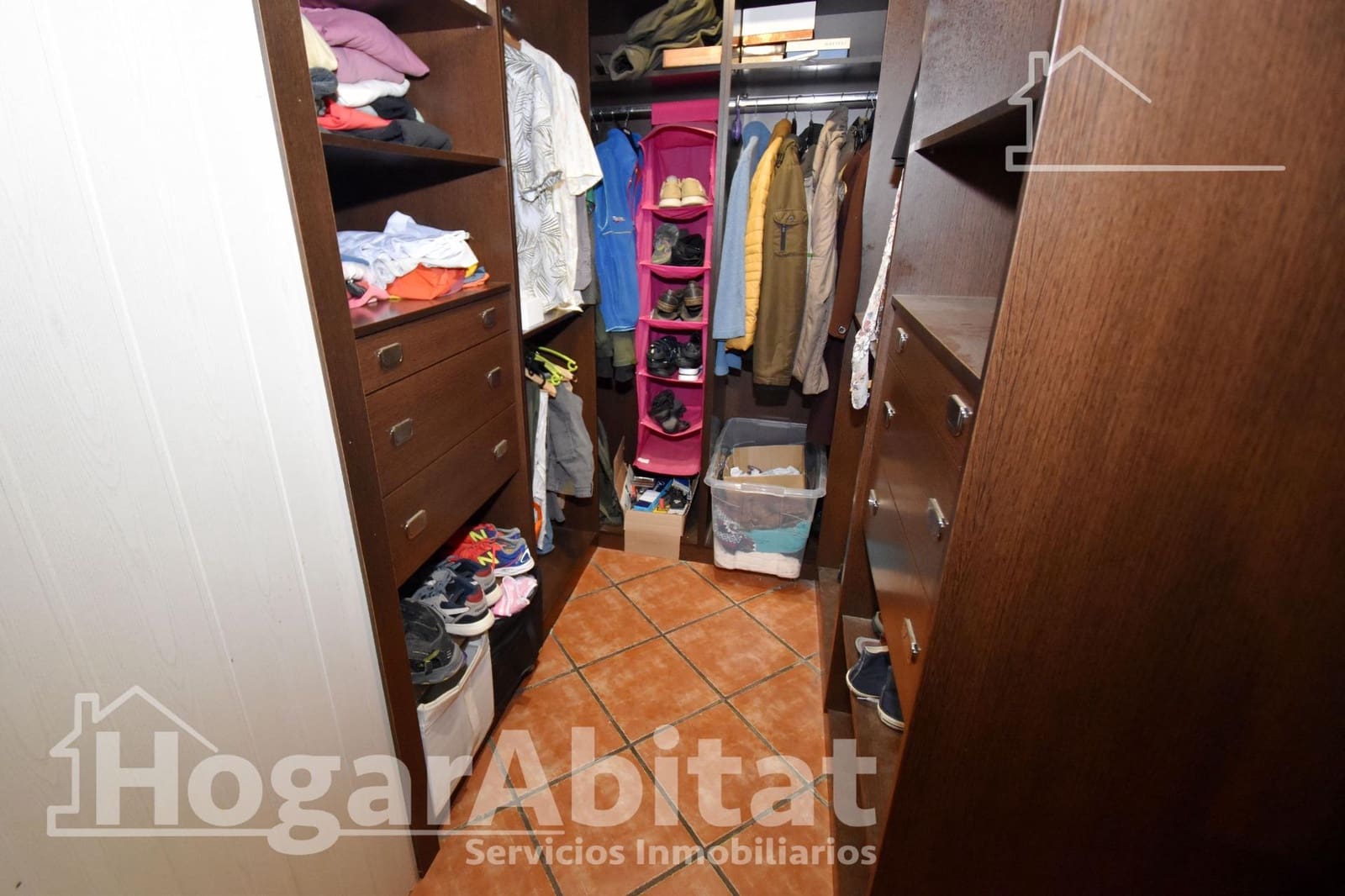 4 bedroom Flat for sale in Vila-real with garage - € 180,000 (Ref: 9416000)