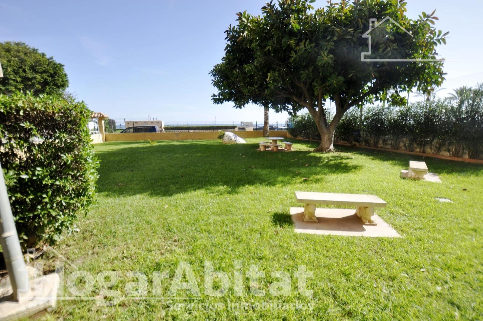 2 bedroom Flat for sale in Puig with pool garage - € 275,000 (Ref: 9416003)