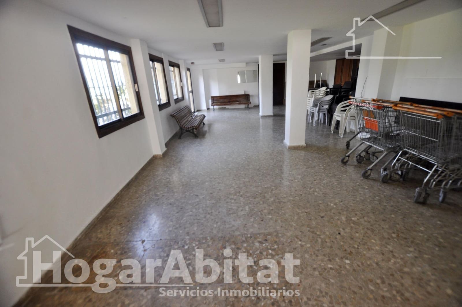 2 bedroom Flat for sale in Puig with pool garage - € 275,000 (Ref: 9416003)
