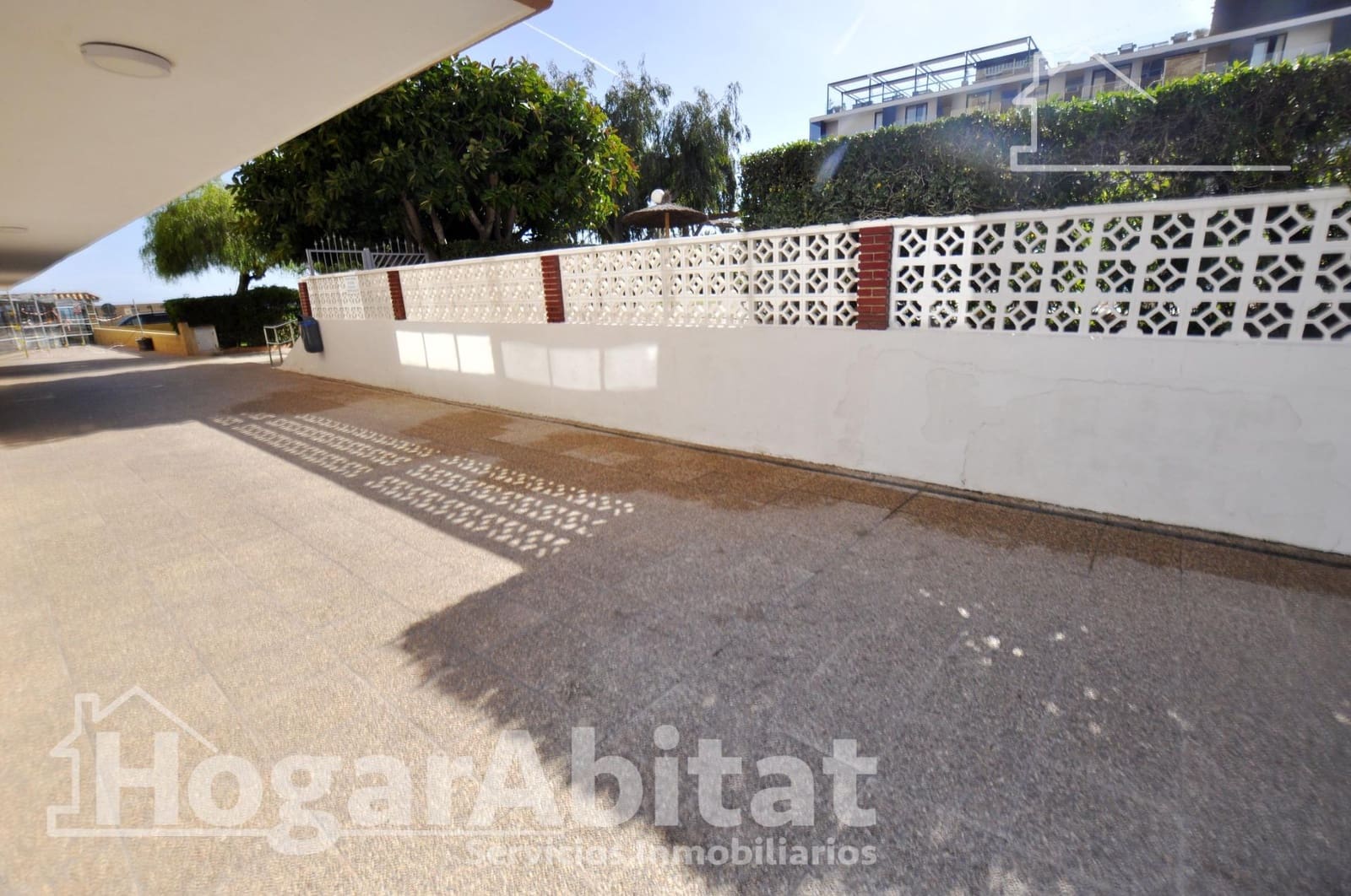 2 bedroom Flat for sale in Puig with pool garage - € 275,000 (Ref: 9416003)