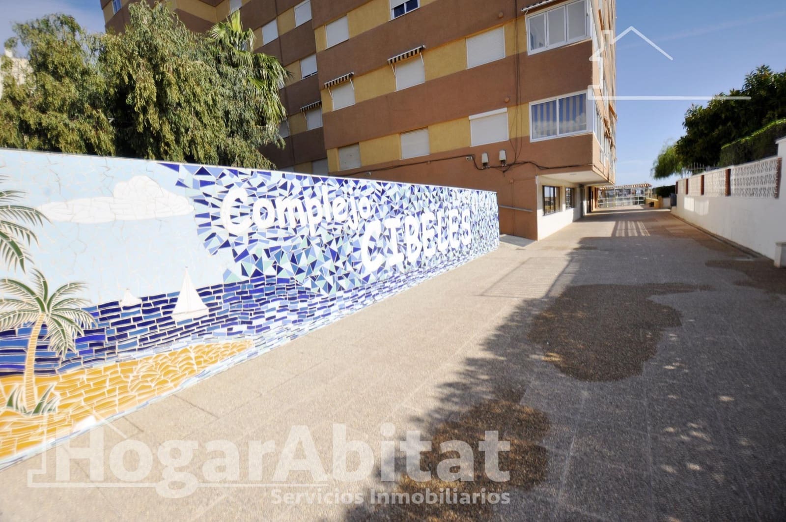 2 bedroom Flat for sale in Puig with pool garage - € 275,000 (Ref: 9416003)