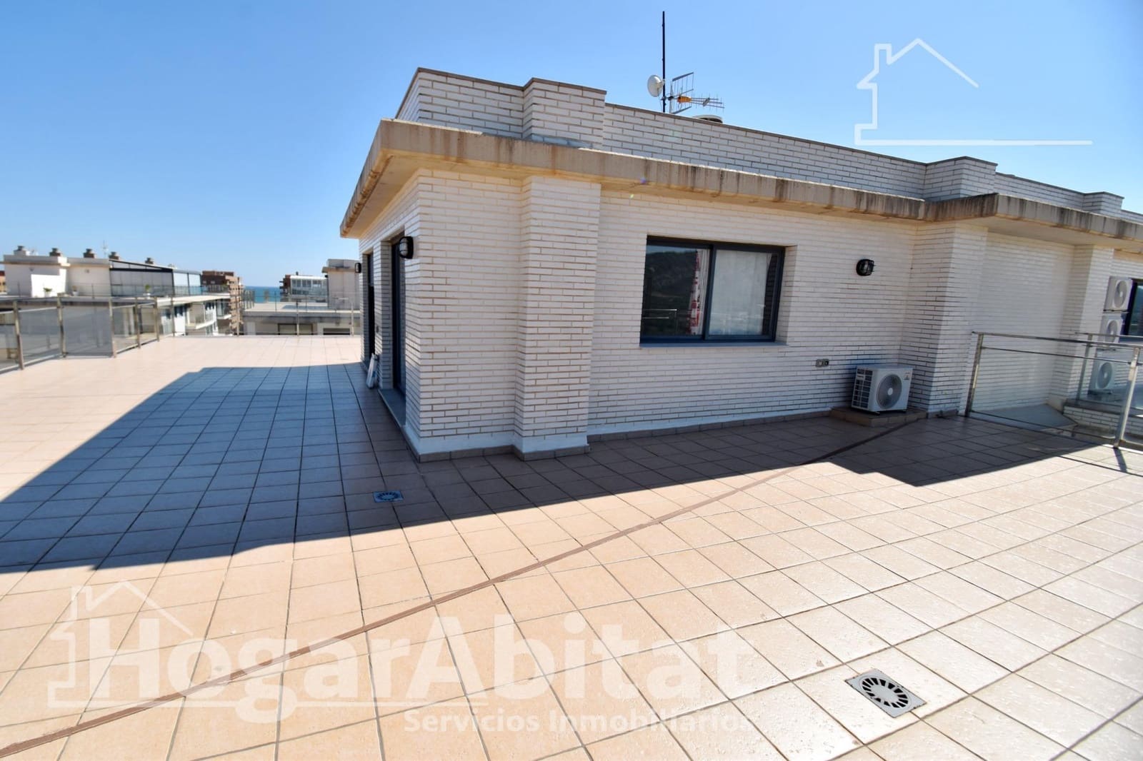 4 chambre Penthouse à vendre à Oropesa  avec piscine garage - 339 000 € (Ref: 9416004)