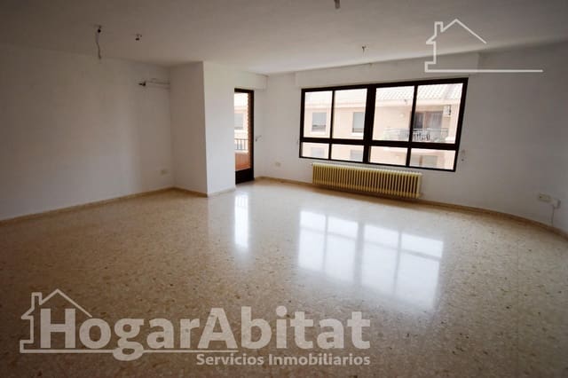 5 chambre Appartement à vendre à Castelló de la Plana avec garage - 315 000 € (Ref: 9416009)