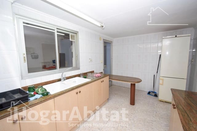 3 bedroom Flat for sale in Alginet with garage - € 135,000 (Ref: 9416015)