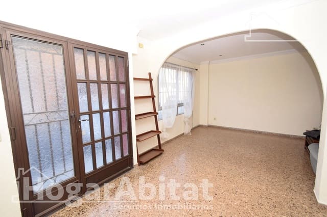 3 bedroom Flat for sale in Alginet with garage - € 135,000 (Ref: 9416015)
