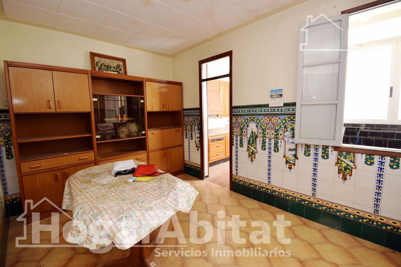 5 quarto Casa em Banda para venda em Castello de la Plana com garagem - 215 000 € (Ref: 9417600)
