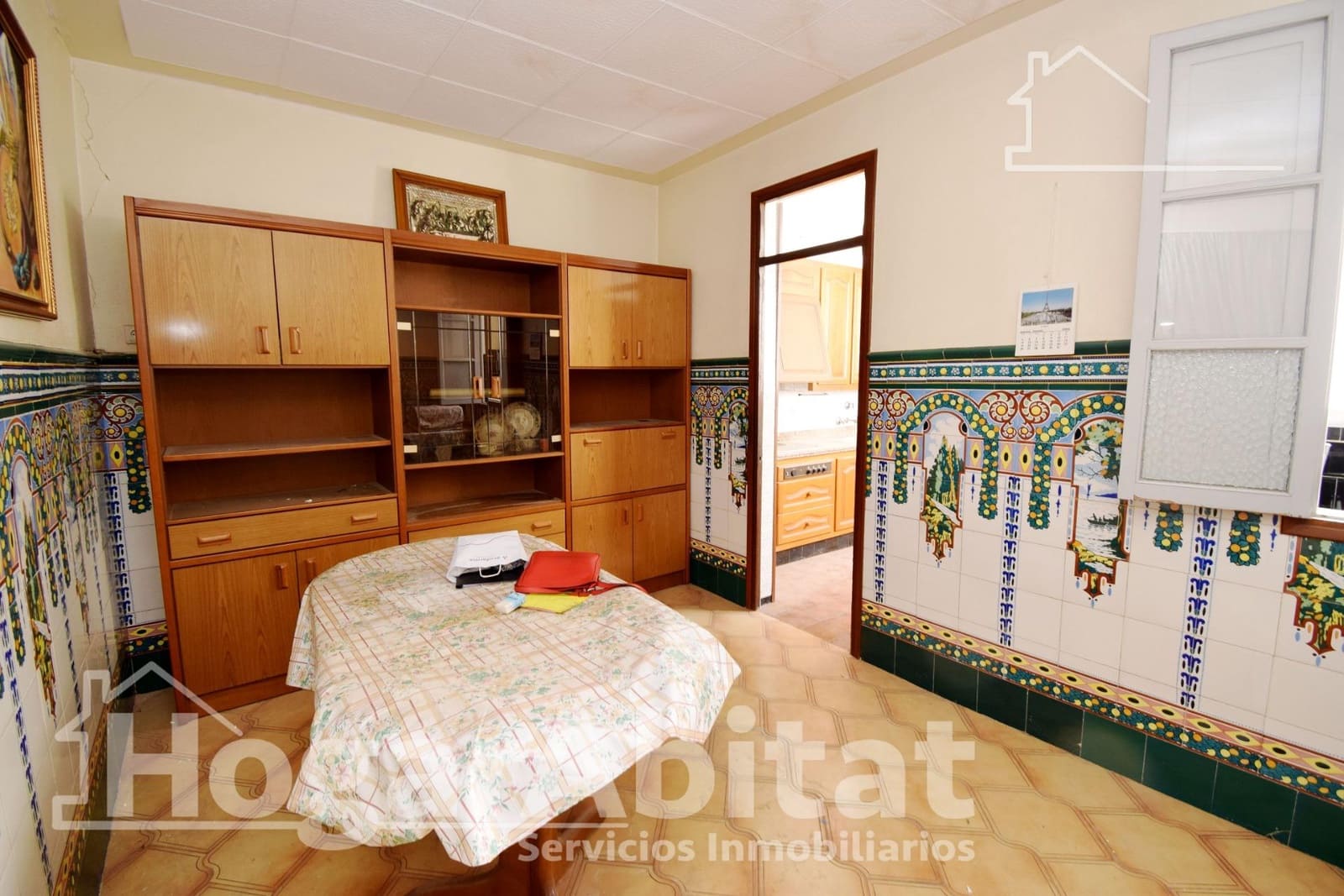 5 quarto Casa em Banda para venda em Castello de la Plana com garagem - 215 000 € (Ref: 9417600)