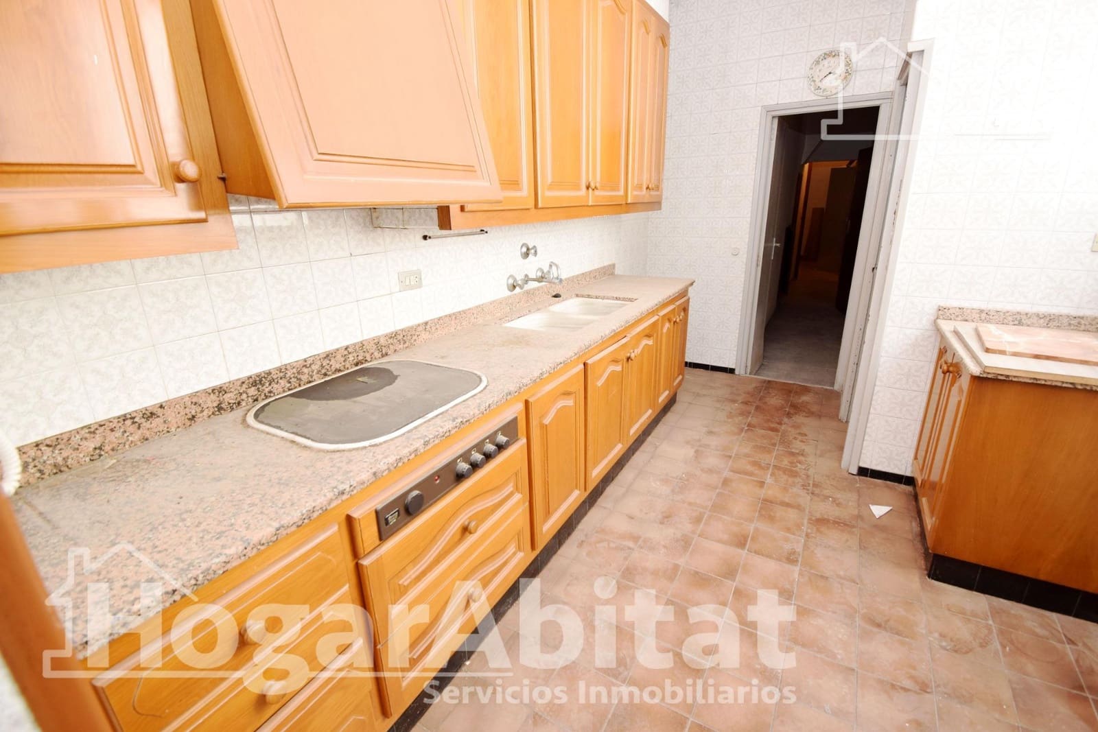 5 quarto Casa em Banda para venda em Castello de la Plana com garagem - 215 000 € (Ref: 9417600)