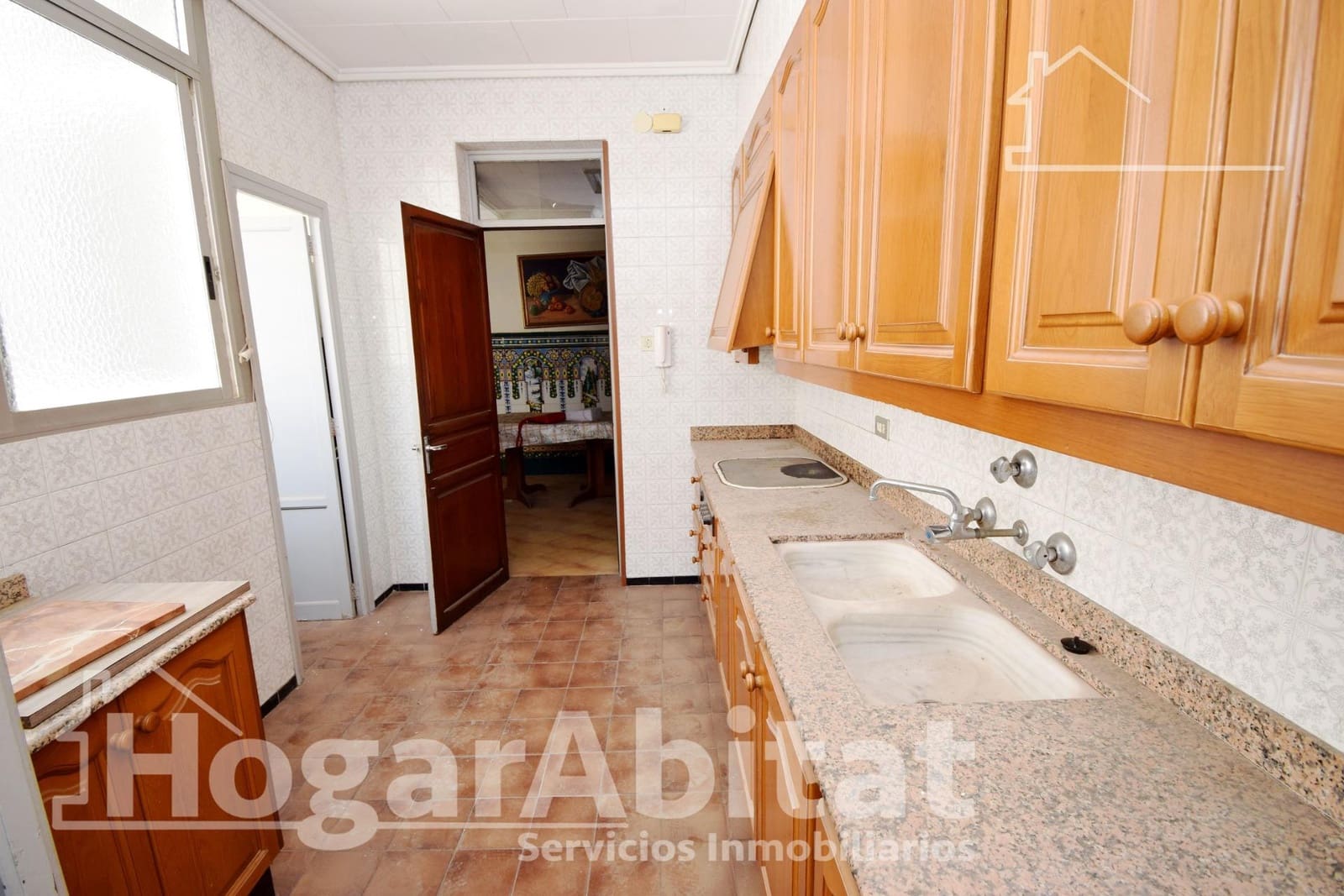 5 quarto Casa em Banda para venda em Castello de la Plana com garagem - 215 000 € (Ref: 9417600)