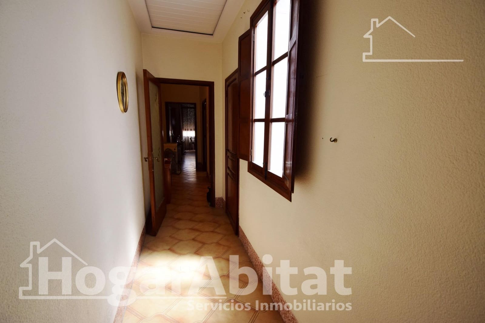 5 quarto Casa em Banda para venda em Castello de la Plana com garagem - 215 000 € (Ref: 9417600)
