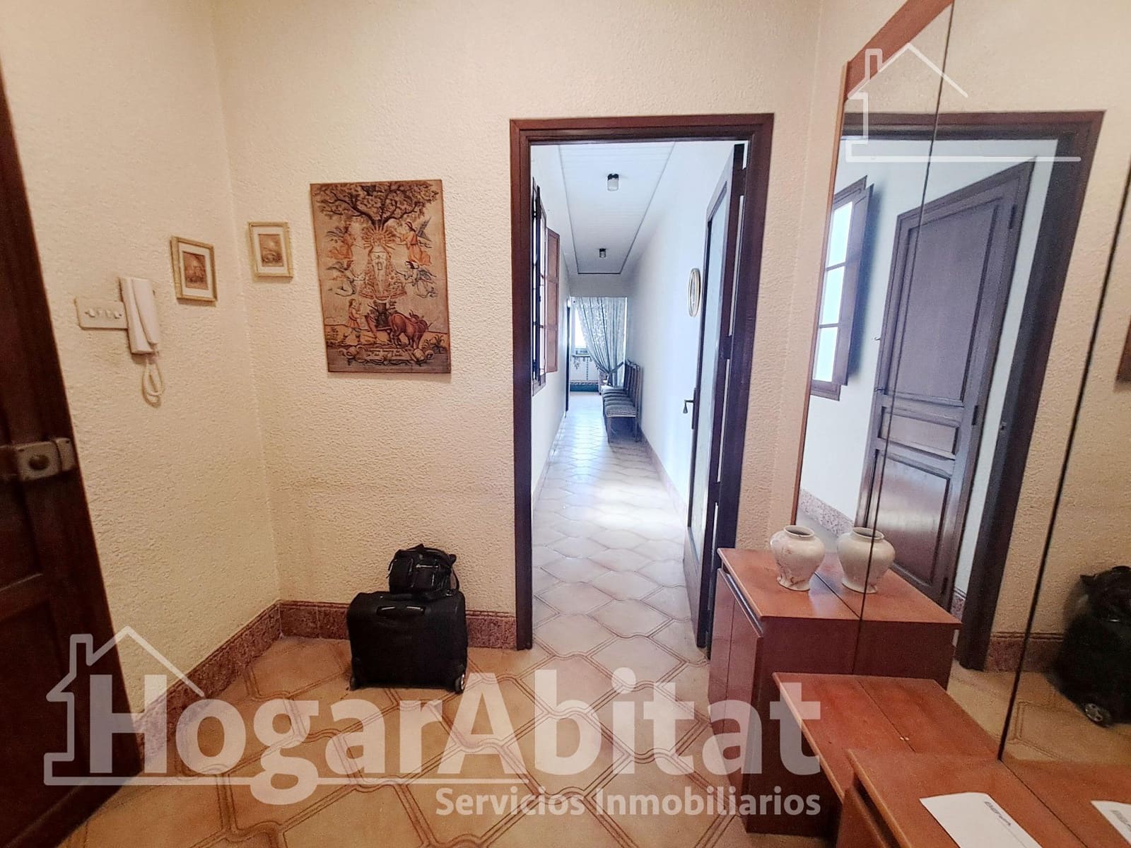 5 quarto Casa em Banda para venda em Castello de la Plana com garagem - 215 000 € (Ref: 9417600)