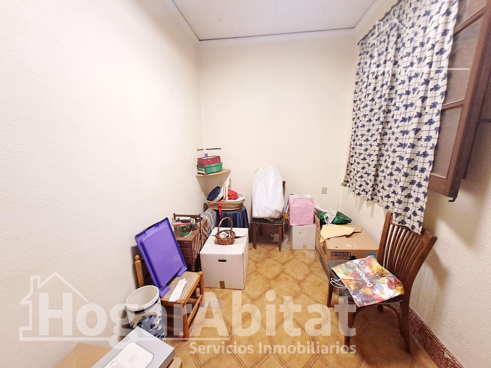 5 quarto Casa em Banda para venda em Castello de la Plana com garagem - 215 000 € (Ref: 9417600)