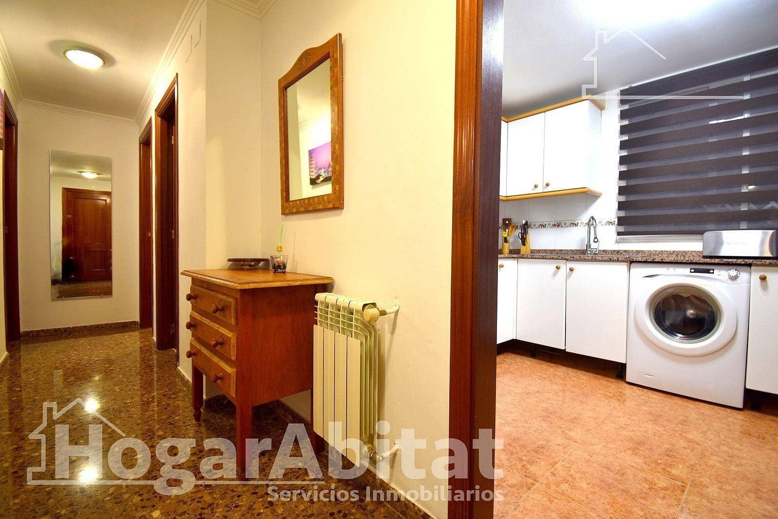 2 bedroom Flat for sale in Castello de la Plana with garage - € 174,900 (Ref: 9419809)