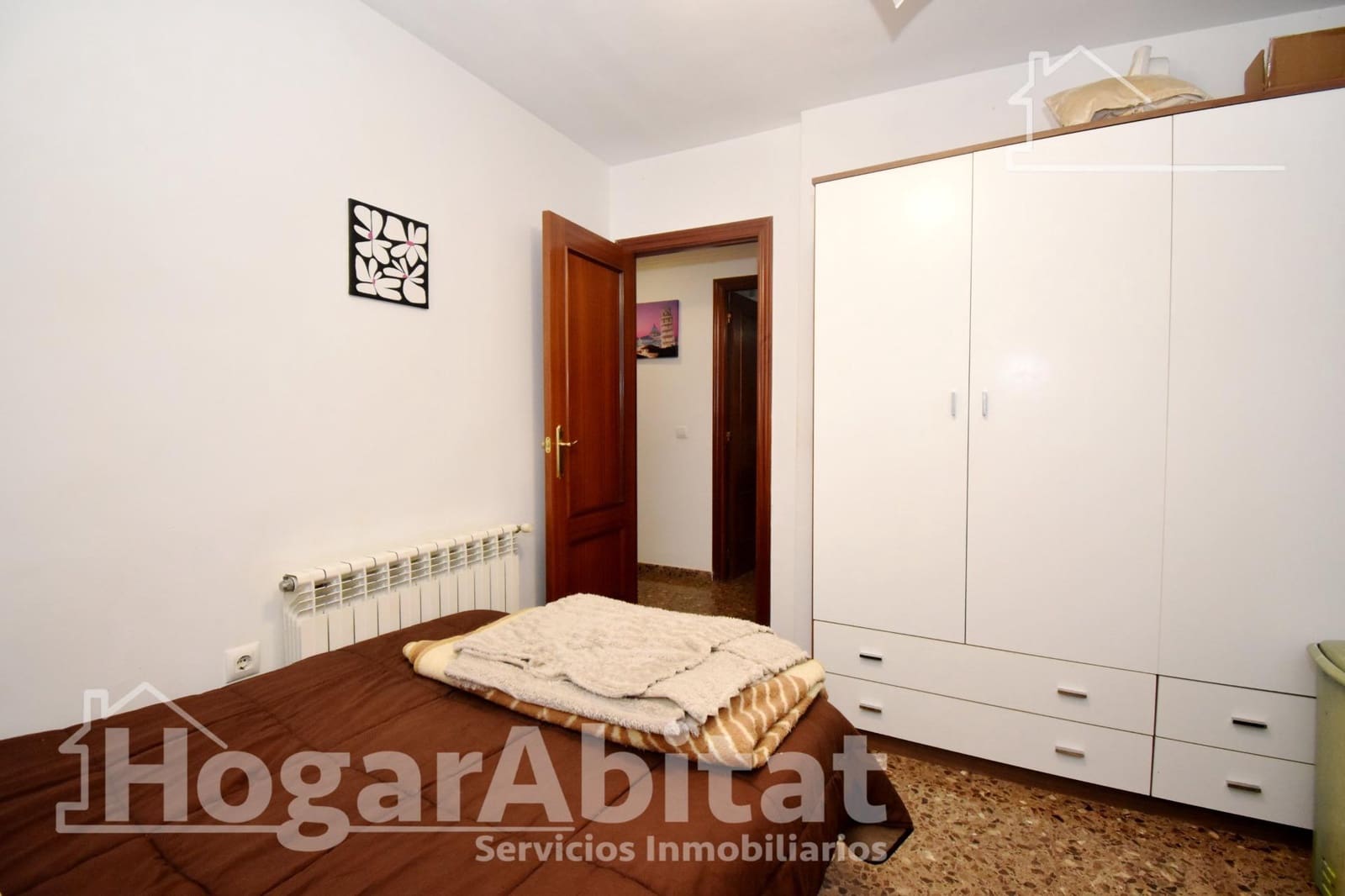 2 bedroom Flat for sale in Castello de la Plana with garage - € 174,900 (Ref: 9419809)