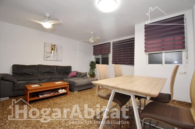 2 bedroom Flat for sale in Castelló de la Plana with garage - € 174,900 (Ref: 9419809)