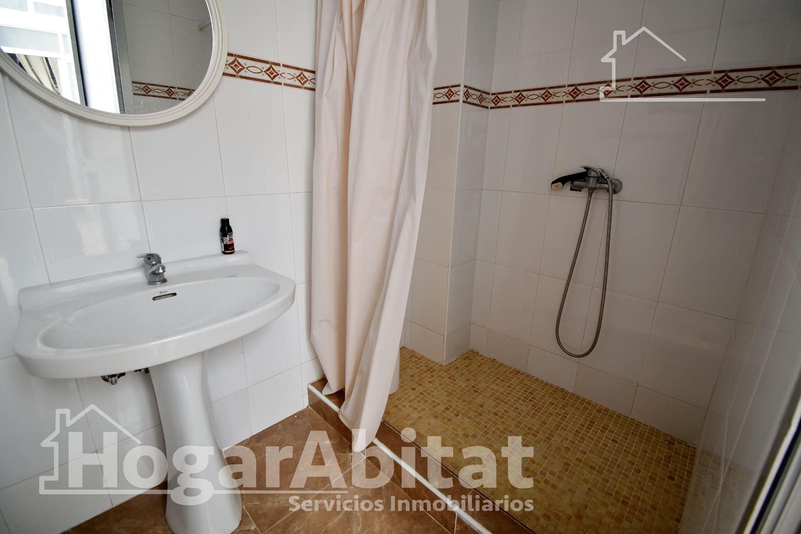 3 slaapkamer Rijtjeshuis te koop in Cheste met garage - € 300.000 (Ref: 9419811)