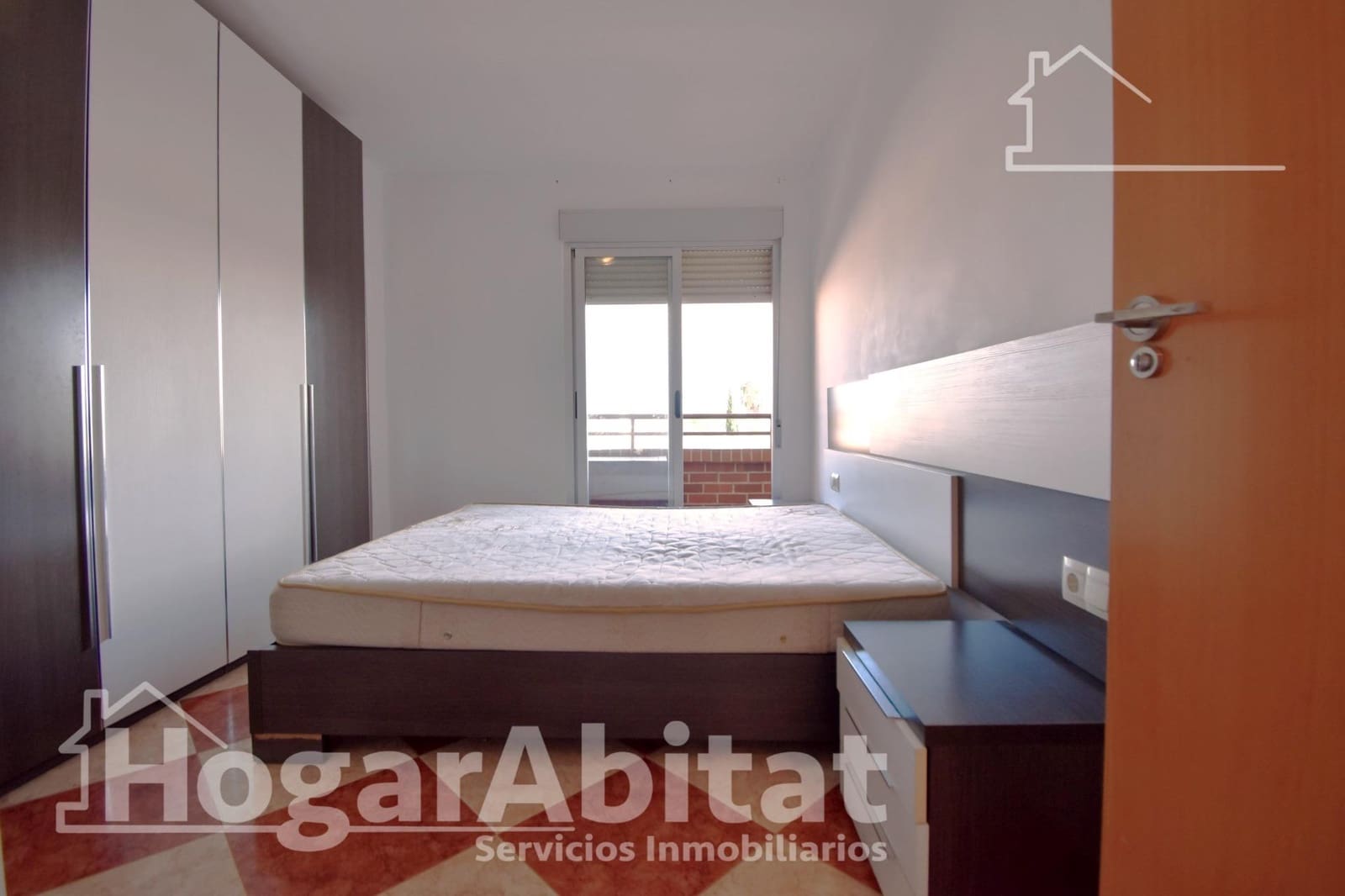 3 soveværelse Lejlighed til salg i Oliva med garage - € 155.000 (Ref: 9419812)