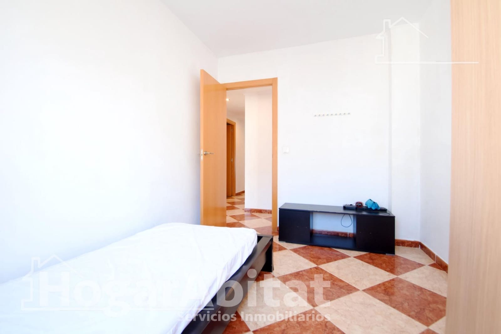 3 soveværelse Lejlighed til salg i Oliva med garage - € 155.000 (Ref: 9419812)