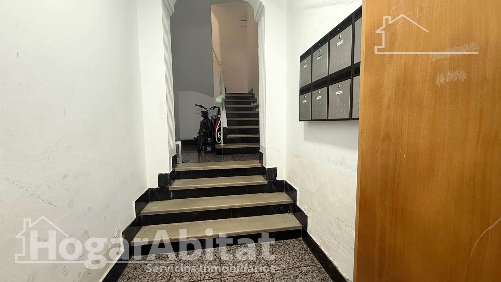 4 soverom Leilighet til salgs i Gandia - € 126 000 (Ref: 9419813)