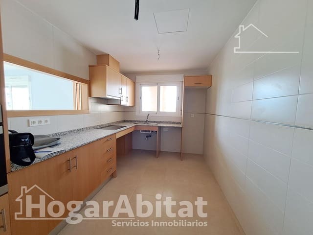 3 bedroom Flat for sale in Oropesa  with pool garage - € 268,000 (Ref: 9419825)