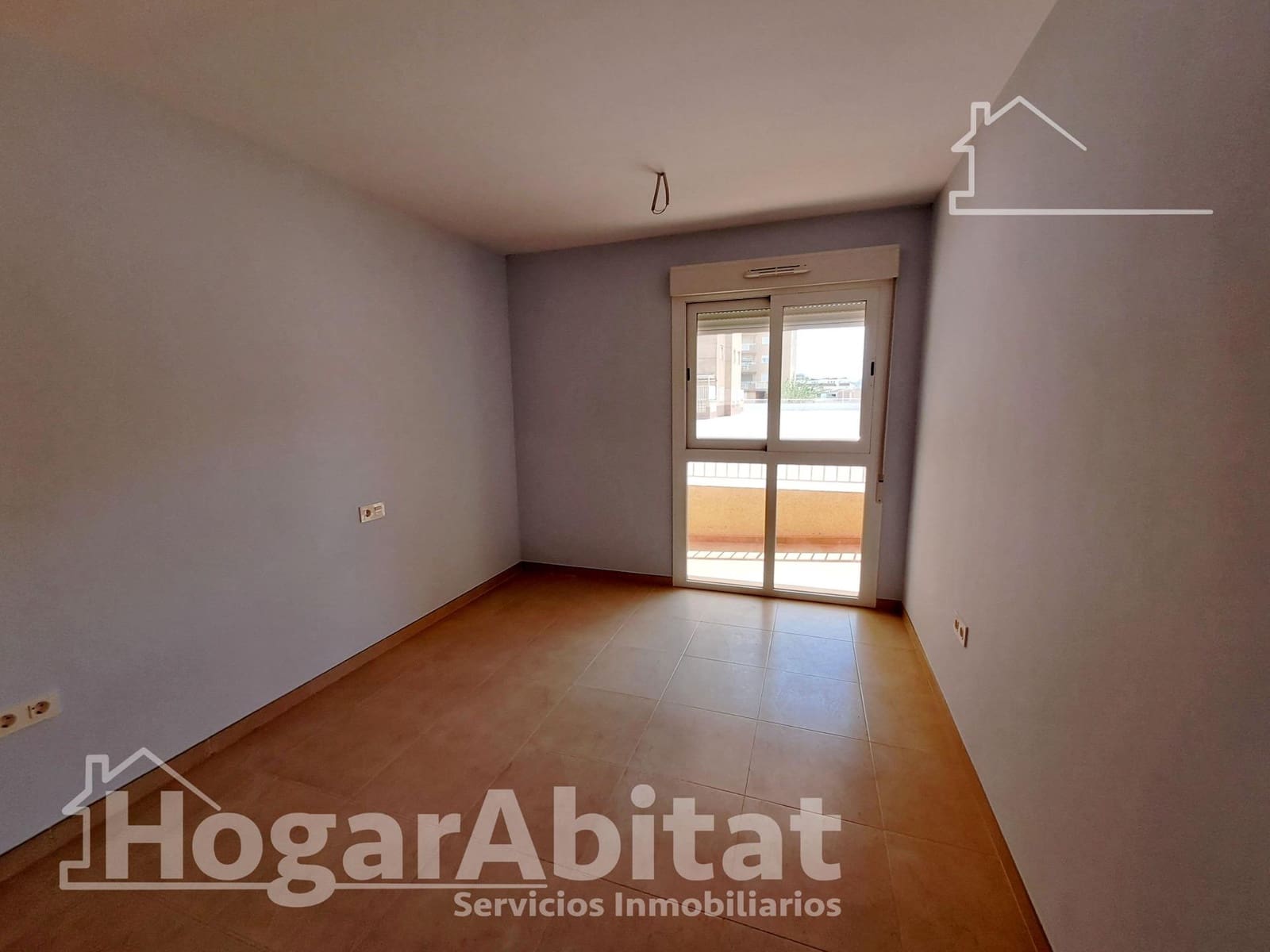 3 bedroom Flat for sale in Oropesa  with pool garage - € 268,000 (Ref: 9419825)