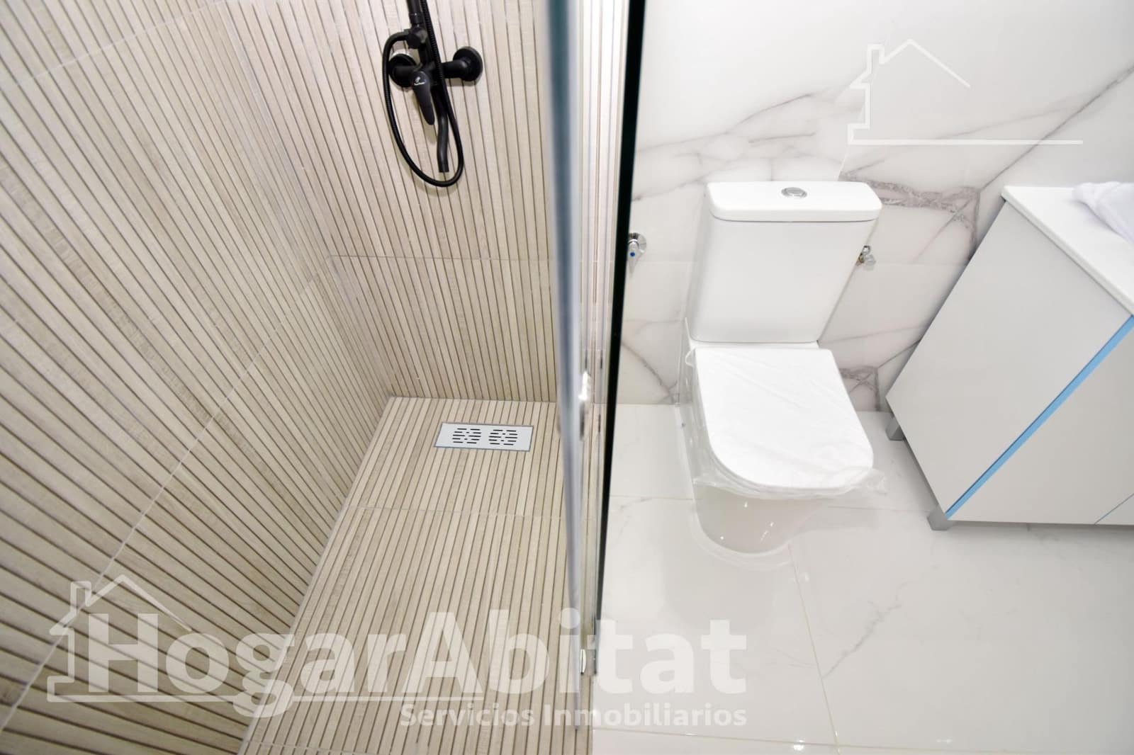 3 bedroom Flat for sale in Castello de la Plana - € 160,000 (Ref: 9419827)