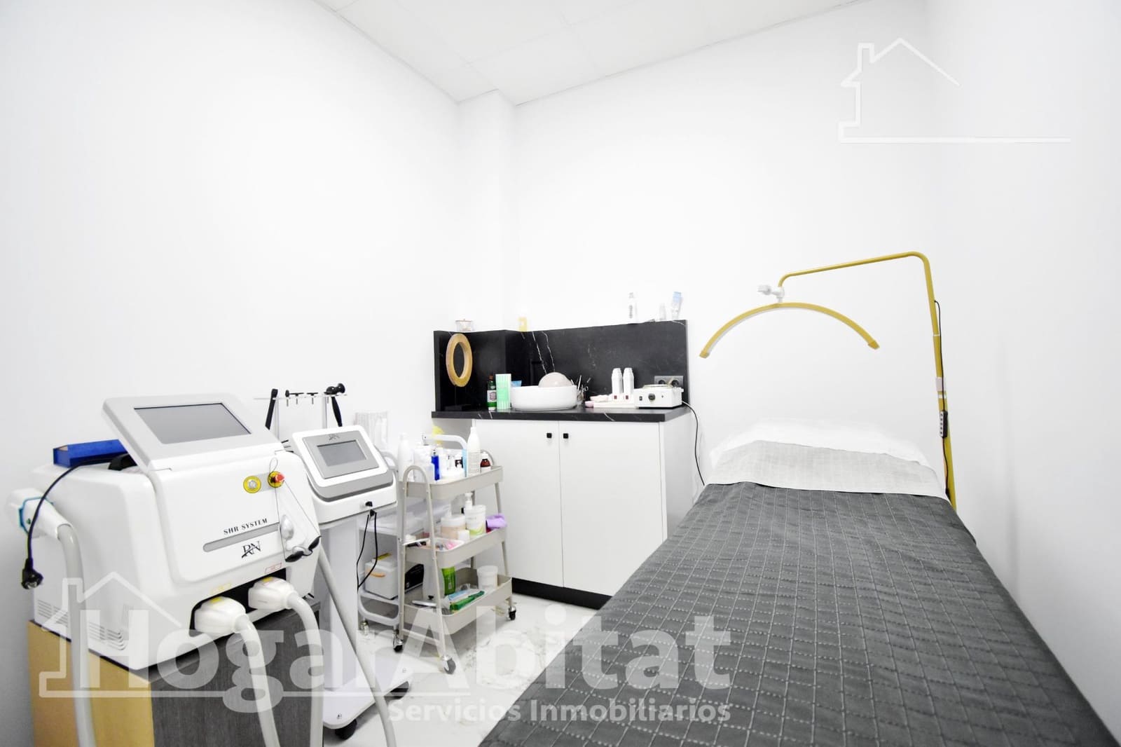 3 slaapkamer Flat te koop in Almoines met garage - € 100.000 (Ref: 9419828)