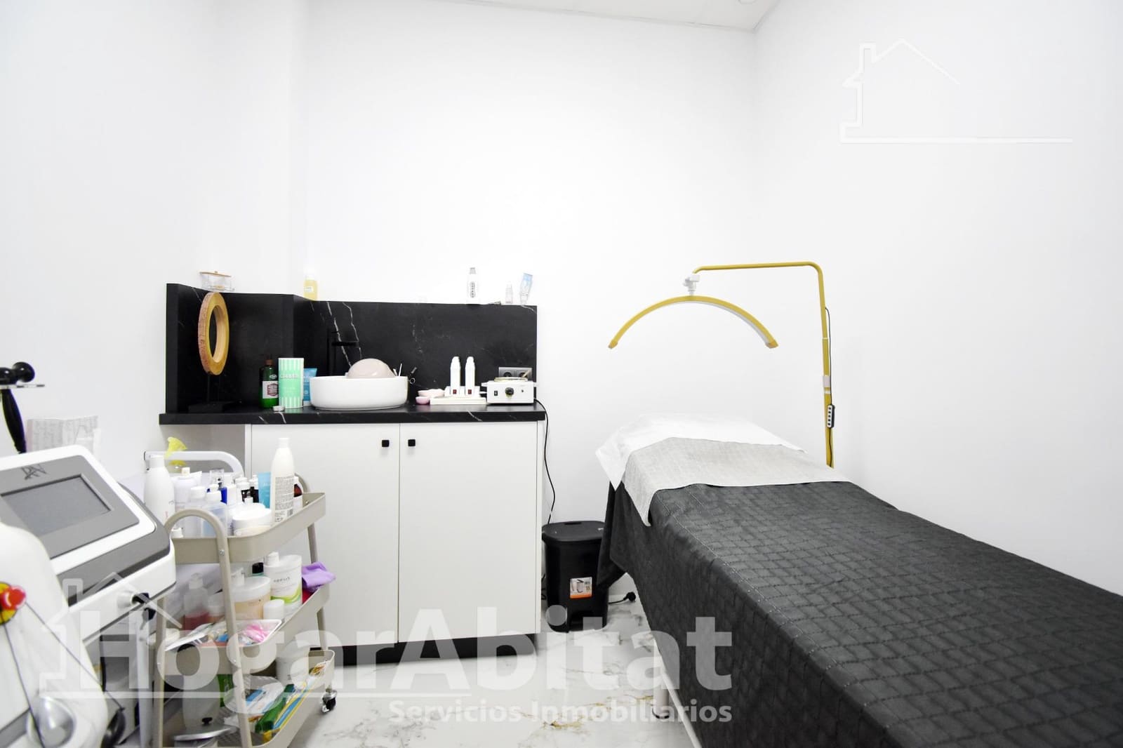 3 slaapkamer Flat te koop in Almoines met garage - € 100.000 (Ref: 9419828)