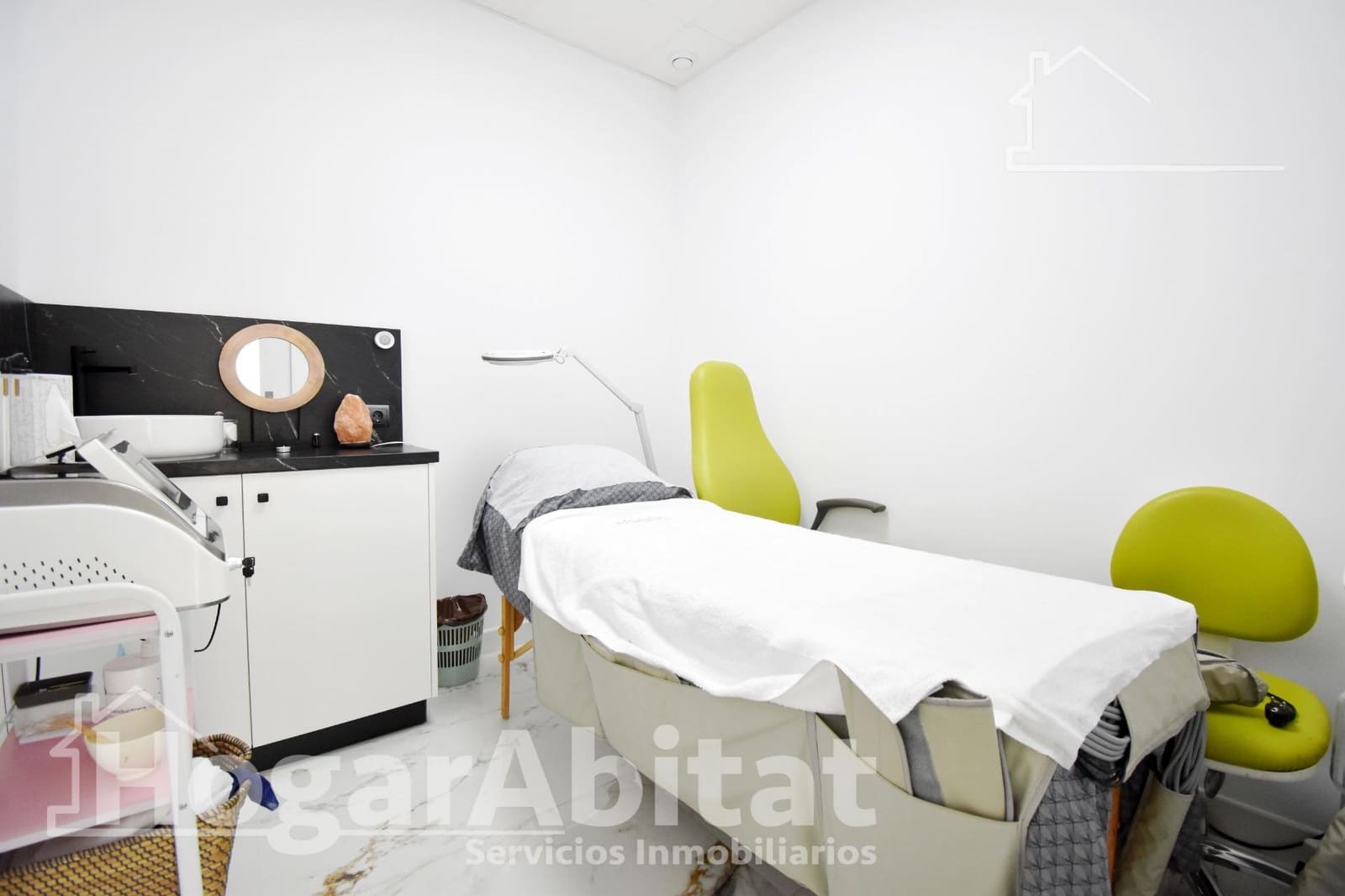 3 slaapkamer Flat te koop in Almoines met garage - € 100.000 (Ref: 9419828)