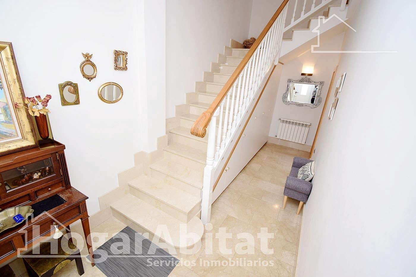 4 soverom Rekkehus til salgs i Vila-real med garasje - € 370 000 (Ref: 9419830)