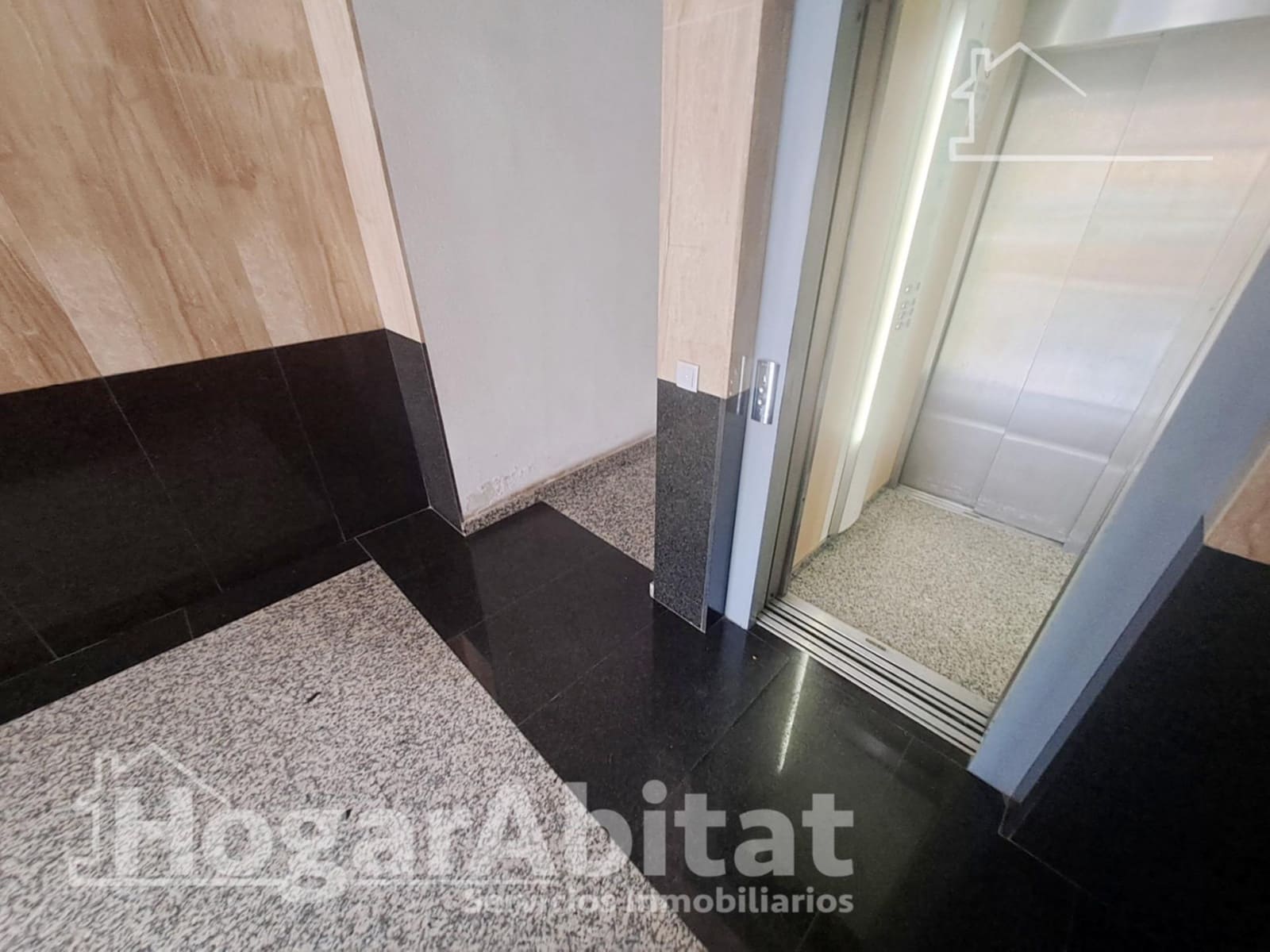 2 sovrum Takvåning till salu i Almassora / Almazora med garage - 135 000 € (Ref: 9419839)