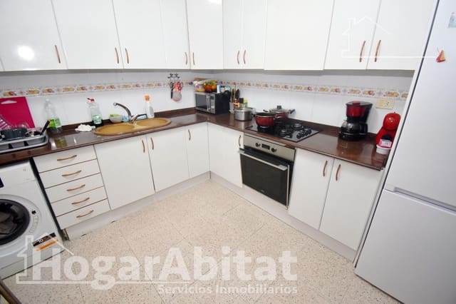 Piso de 3 habitaciones en Benicàssim en venta - 299.900 € (Ref: 9419841)