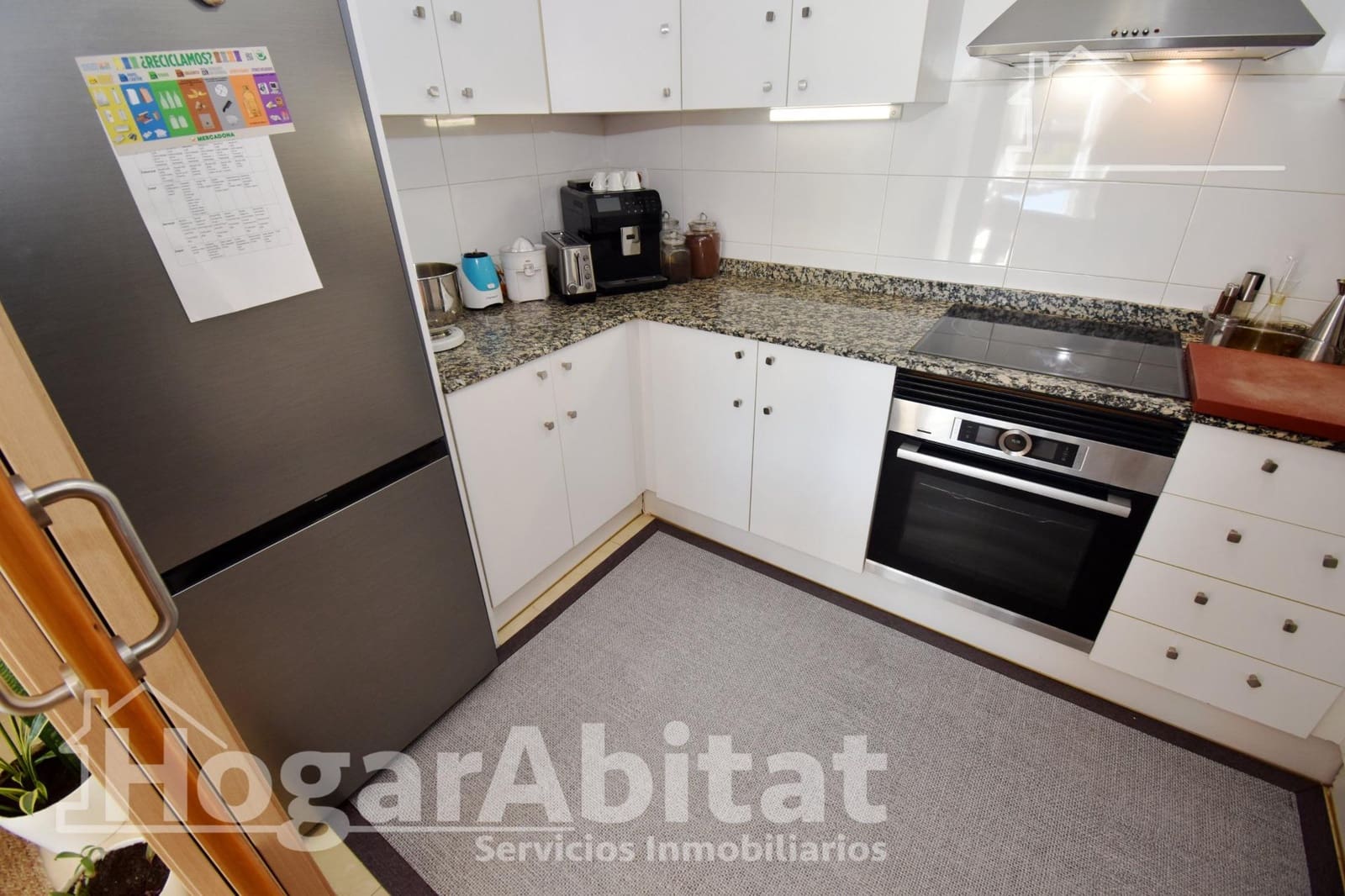 Piso de 3 habitaciones en Castelló de la Plana en venta con garaje - 220.000 € (Ref: 9419846)
