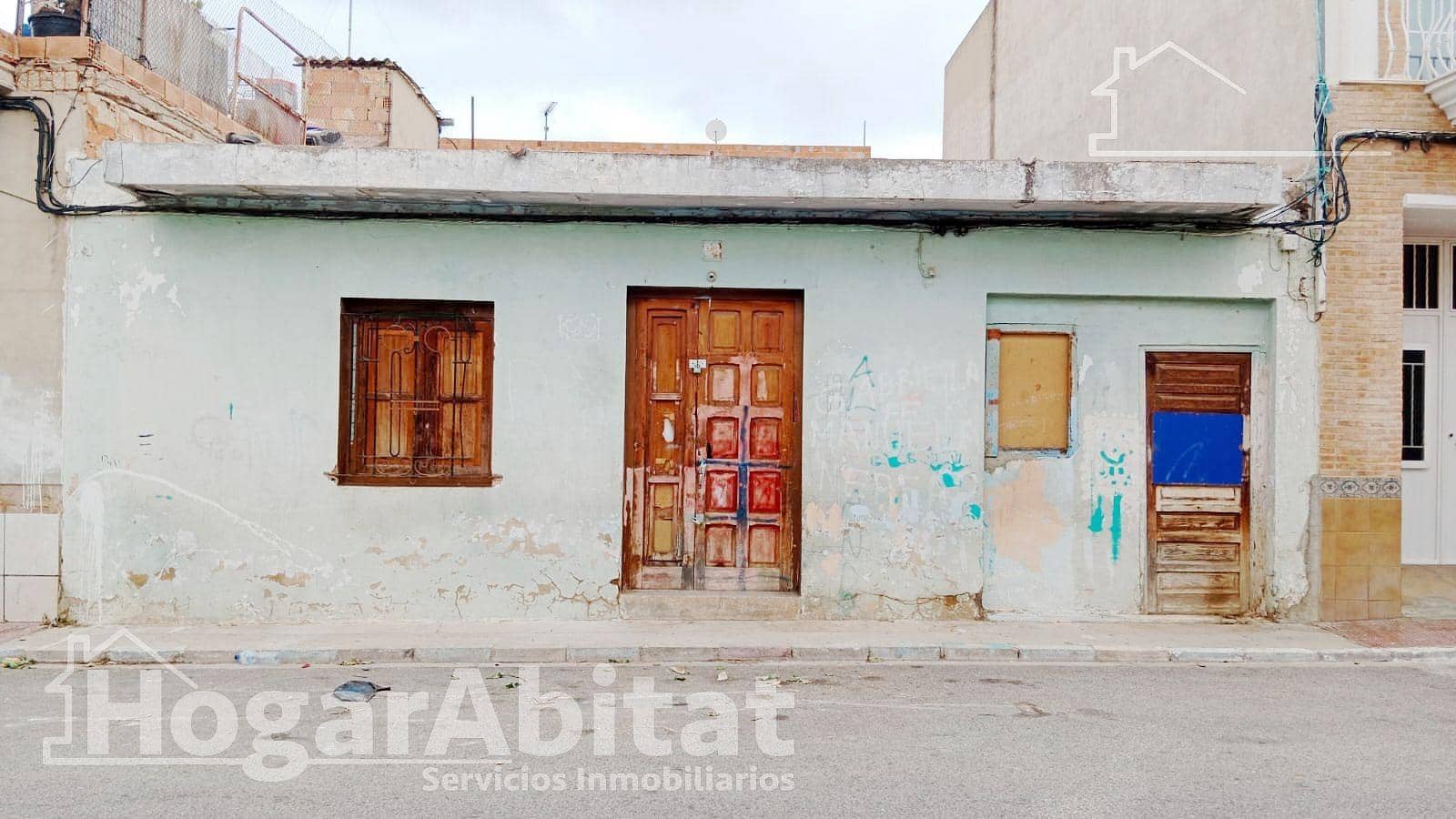 3 bedroom Townhouse for sale in Alginet - € 60,000 (Ref: 9419957)