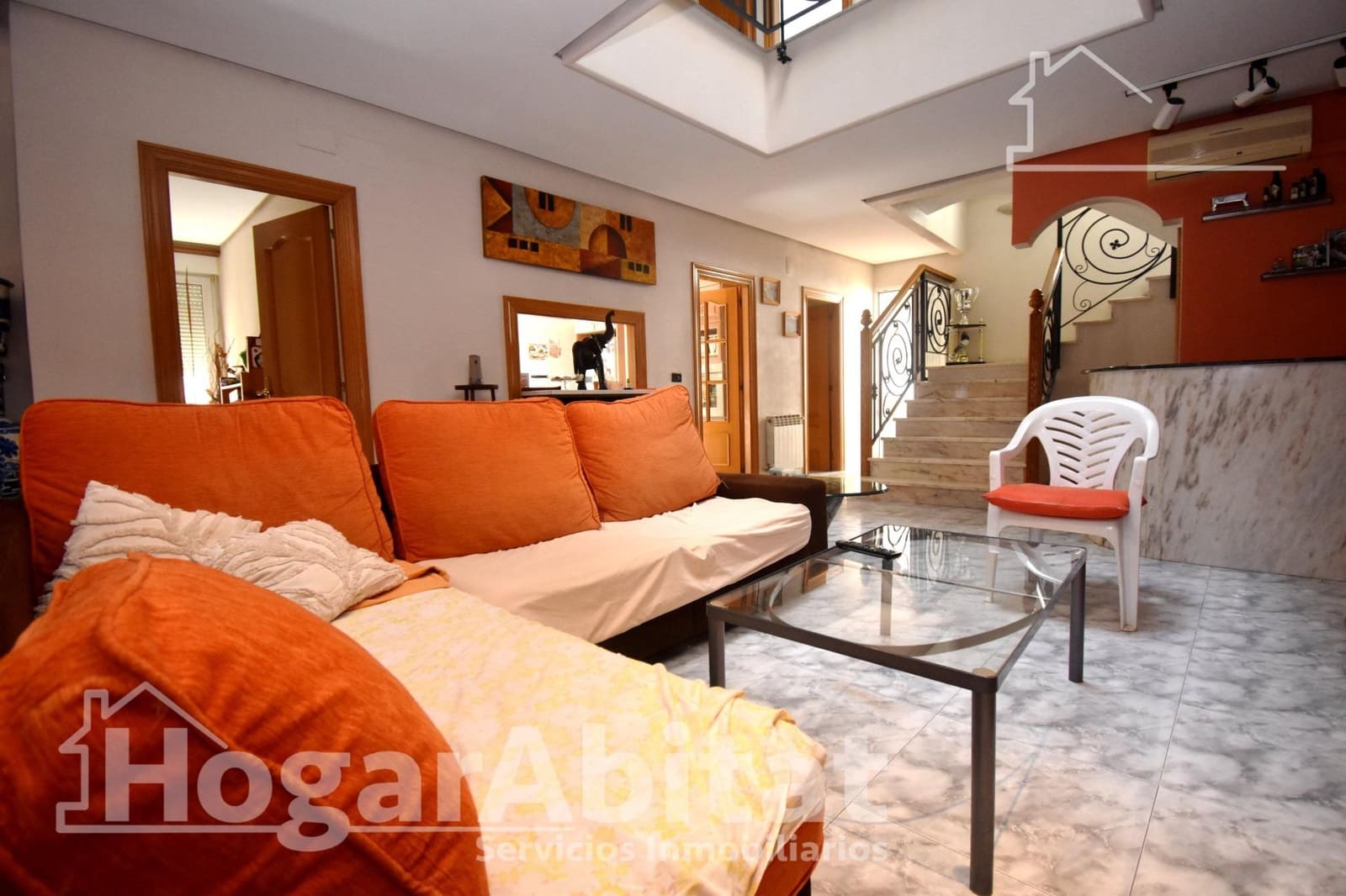 Casa de 7 habitaciones en Chilches en venta con garaje - 295.000 € (Ref: 9419958)