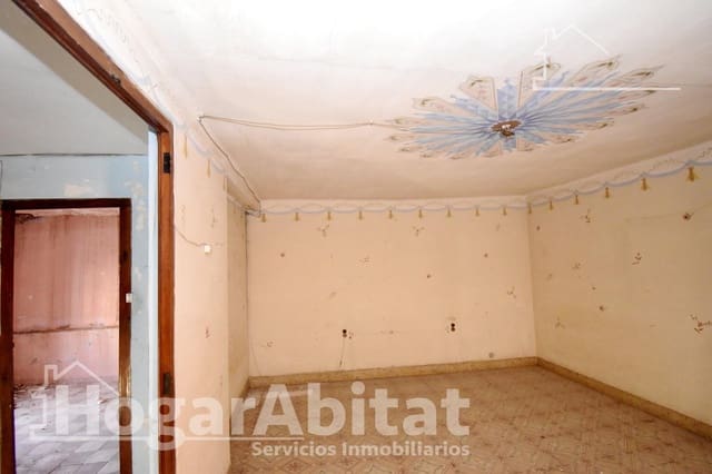 4 soverom Hus til salgs i Les Alqueries / Alquerías del Niño Perdido med garasje - € 99 900 (Ref: 9419959)