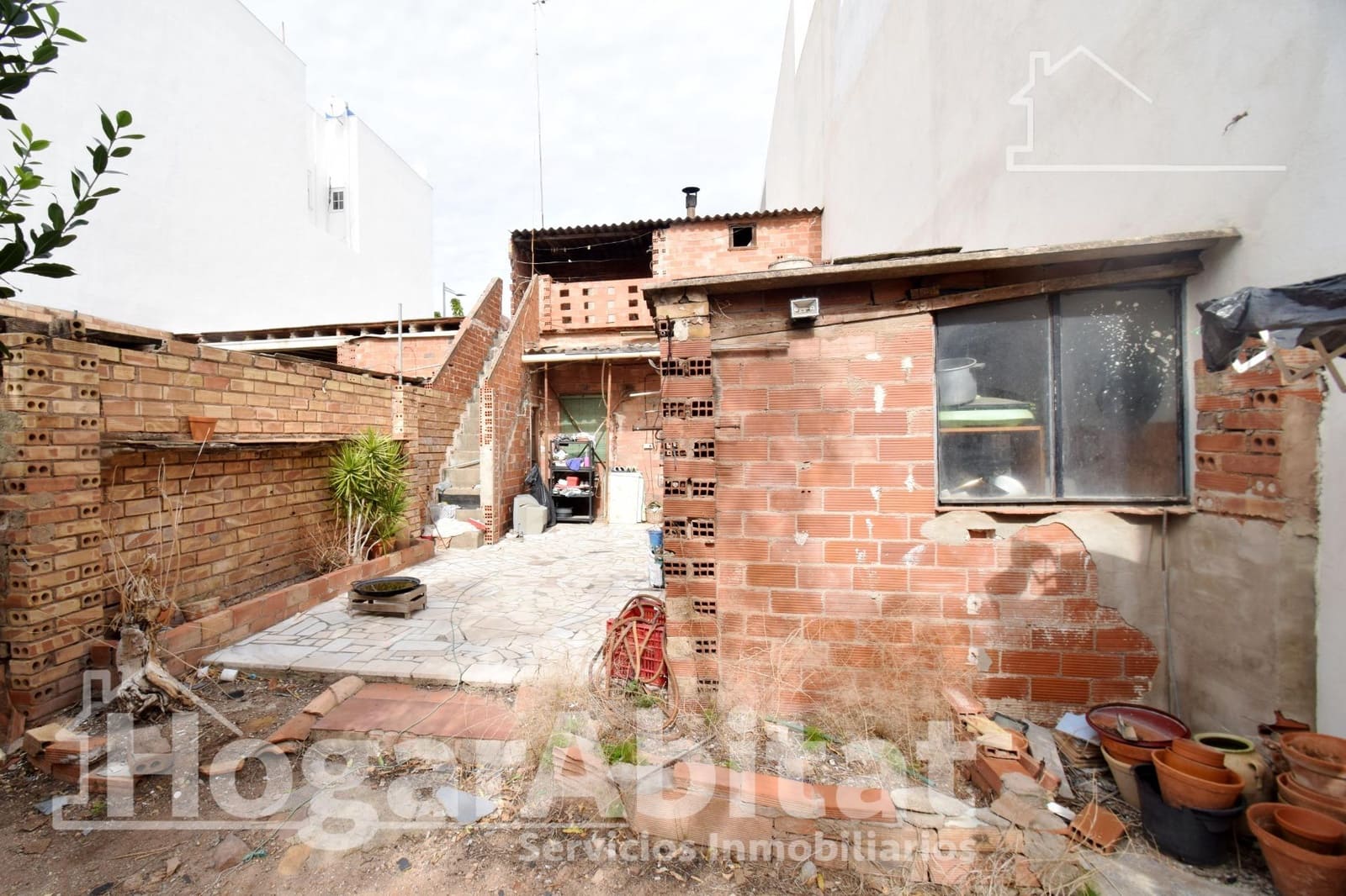 3 slaapkamer Huis te koop in La Vall d'Uixo - € 90.000 (Ref: 9419962)