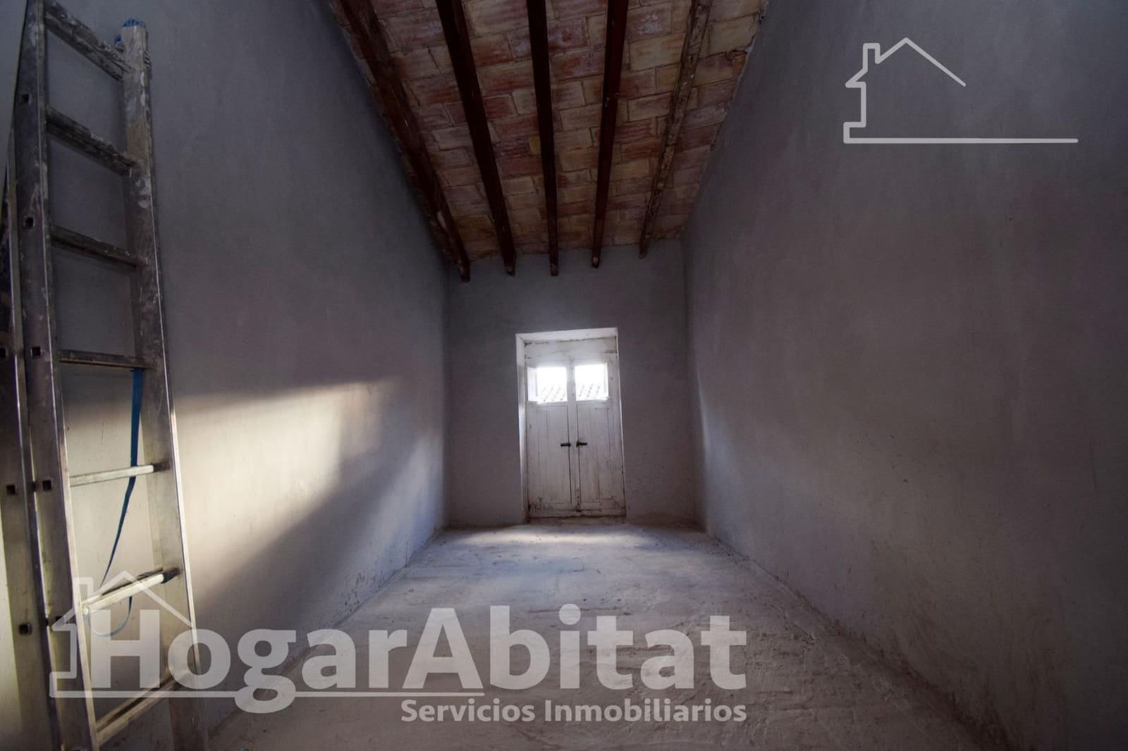 6 chambre Maison de Ville à vendre à Almassora / Almazora avec garage - 225 000 € (Ref: 9419963)