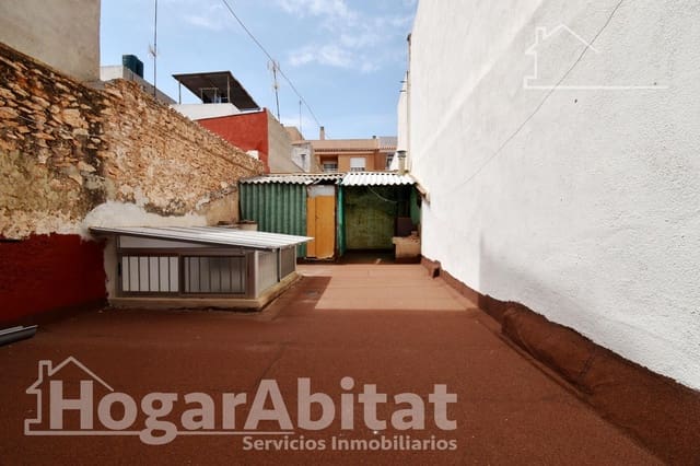 4 bedroom Townhouse for sale in Burriana / Borriana - € 135,000 (Ref: 9419969)