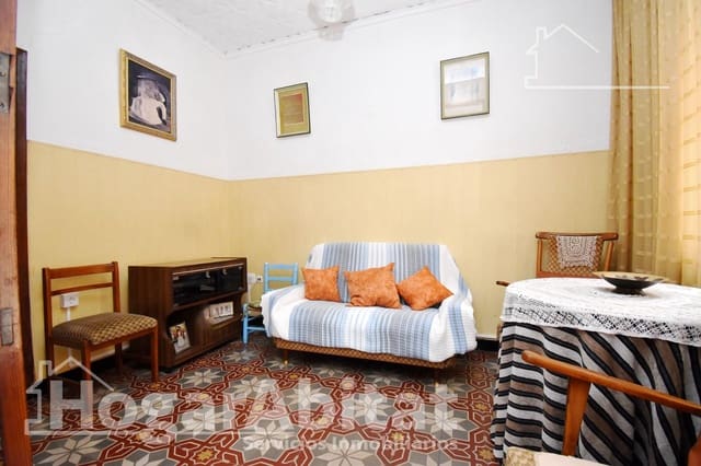 4 bedroom Townhouse for sale in Burriana / Borriana - € 135,000 (Ref: 9419969)