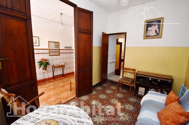 4 bedroom Townhouse for sale in Burriana / Borriana - € 135,000 (Ref: 9419969)