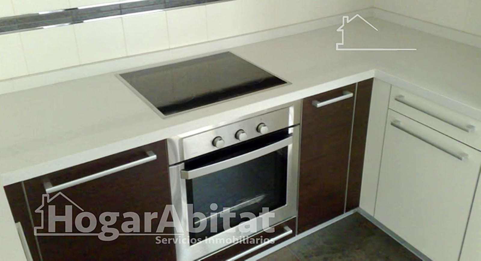 1 bedroom Flat for sale in Castello de la Plana with garage - € 180,000 (Ref: 9422501)