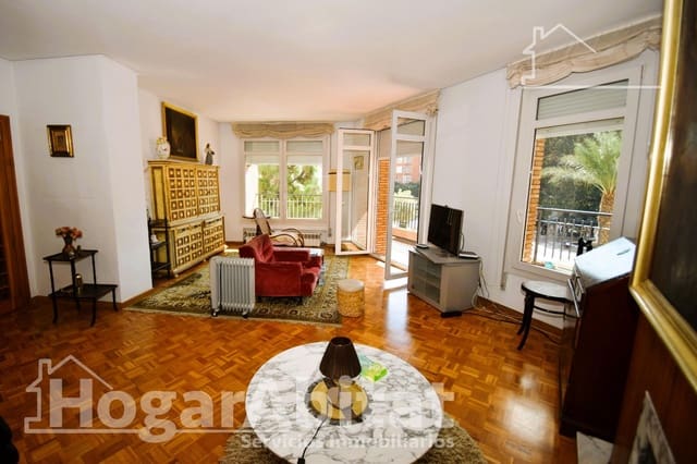 5 sypialnia Mieszkanie na sprzedaż w Centro, Castelló de la Plana - 295 000 € (Ref: 9422502)