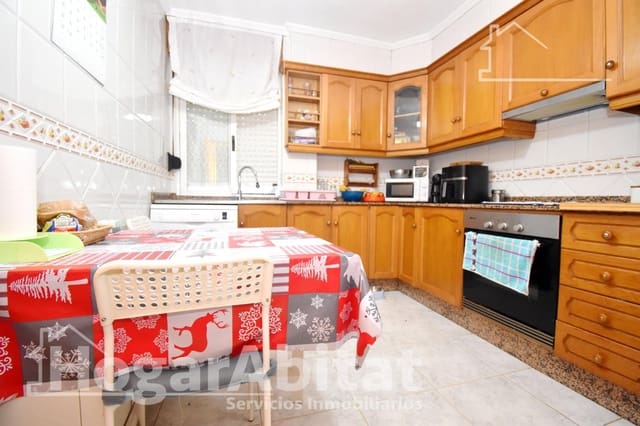 3 bedroom Terraced Villa for sale in Les Alqueries / Alquerías del Niño Perdido with garage - € 225,000 (Ref: 9422508)