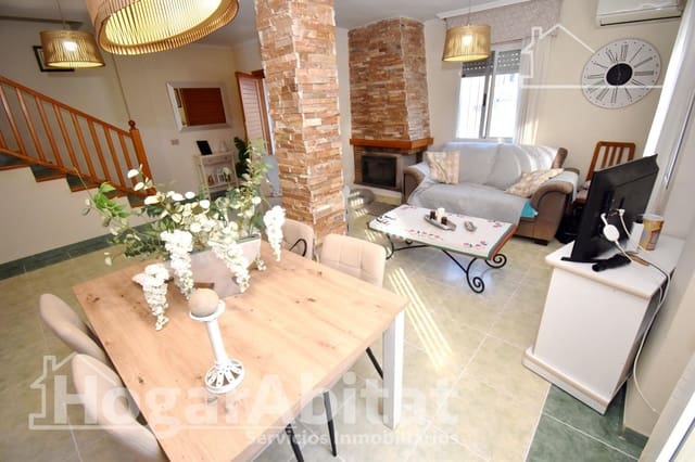 3 bedroom Terraced Villa for sale in Les Alqueries / Alquerías del Niño Perdido with garage - € 225,000 (Ref: 9422508)